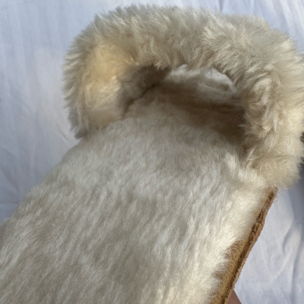 NWB Minnetonka Loni Slippers - Picture 3 of 7